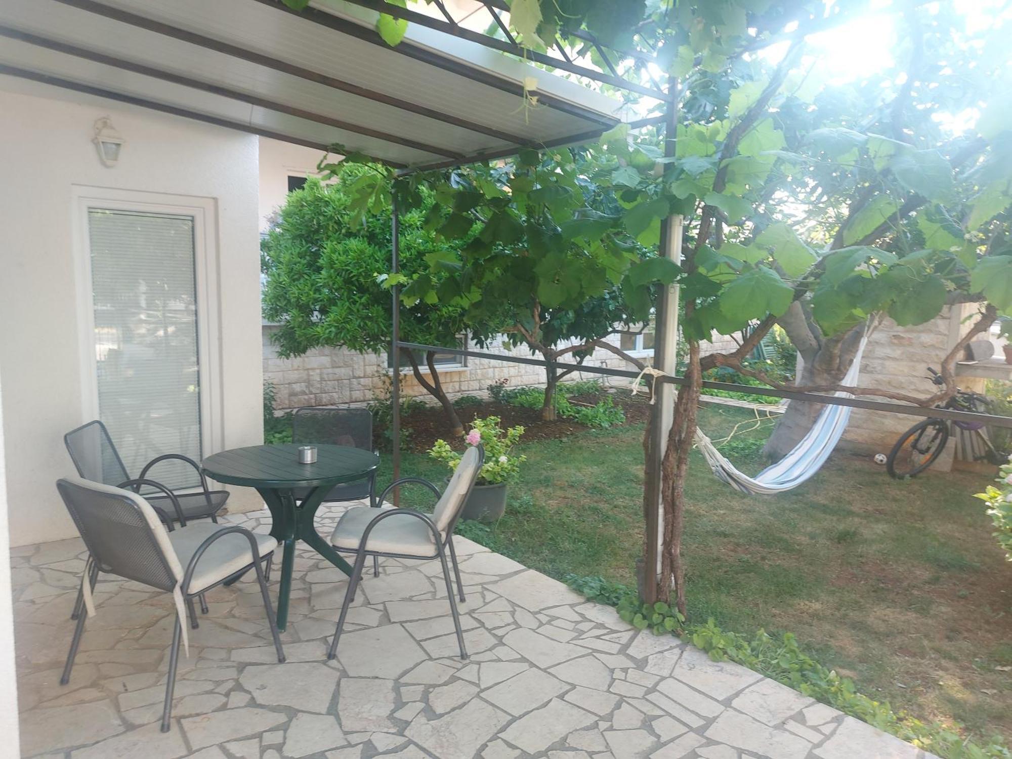 Apartments Jonjic Vodice Exterior photo